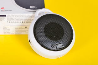 智能音箱和蓝牙音箱的 眼中钉 doss掌上听 jbl 小度对比